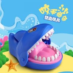 (２入)【鯊魚咬手】互動玩具 - 兒童假日娛樂必備