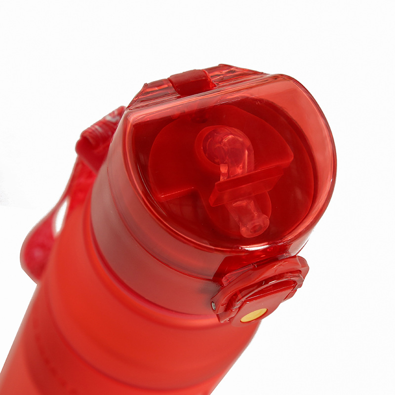 磨砂純色運動水壺 620ml塑膠運動冷水壺 彈蓋式吸管杯 運動水杯