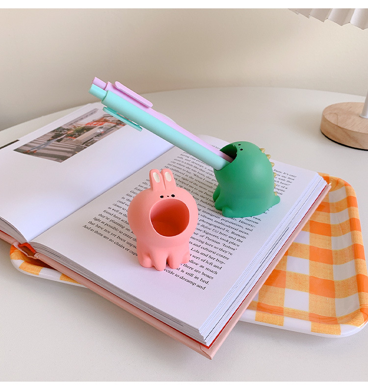 創意可愛動物筆筒 辦公桌面斜插筆架 多功能迷你裝飾 迷你斜插筆筒