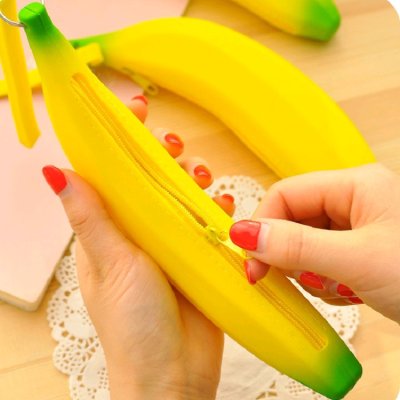【趣味收納】香蕉造型矽膠零錢包 - 多功能筆袋錢包 商品圖片 3